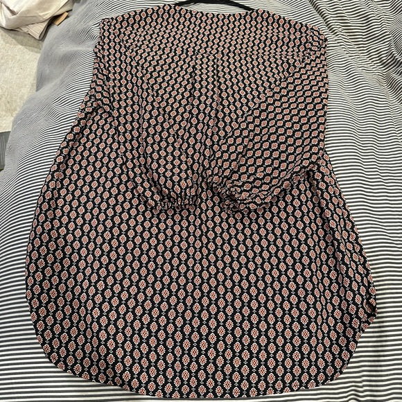 All Blouses are perfect to wear to work or semi formal occasion! Barely worn!! - Picture 1 of 6